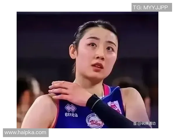 中国女排以3比0战胜美国女排展现强大实力重回巅峰